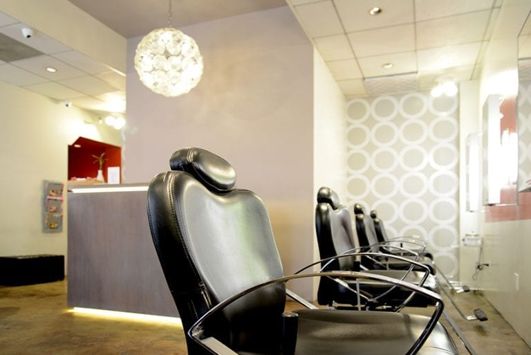 We pride ourselves on our clean stylish threading salons. Take a look!